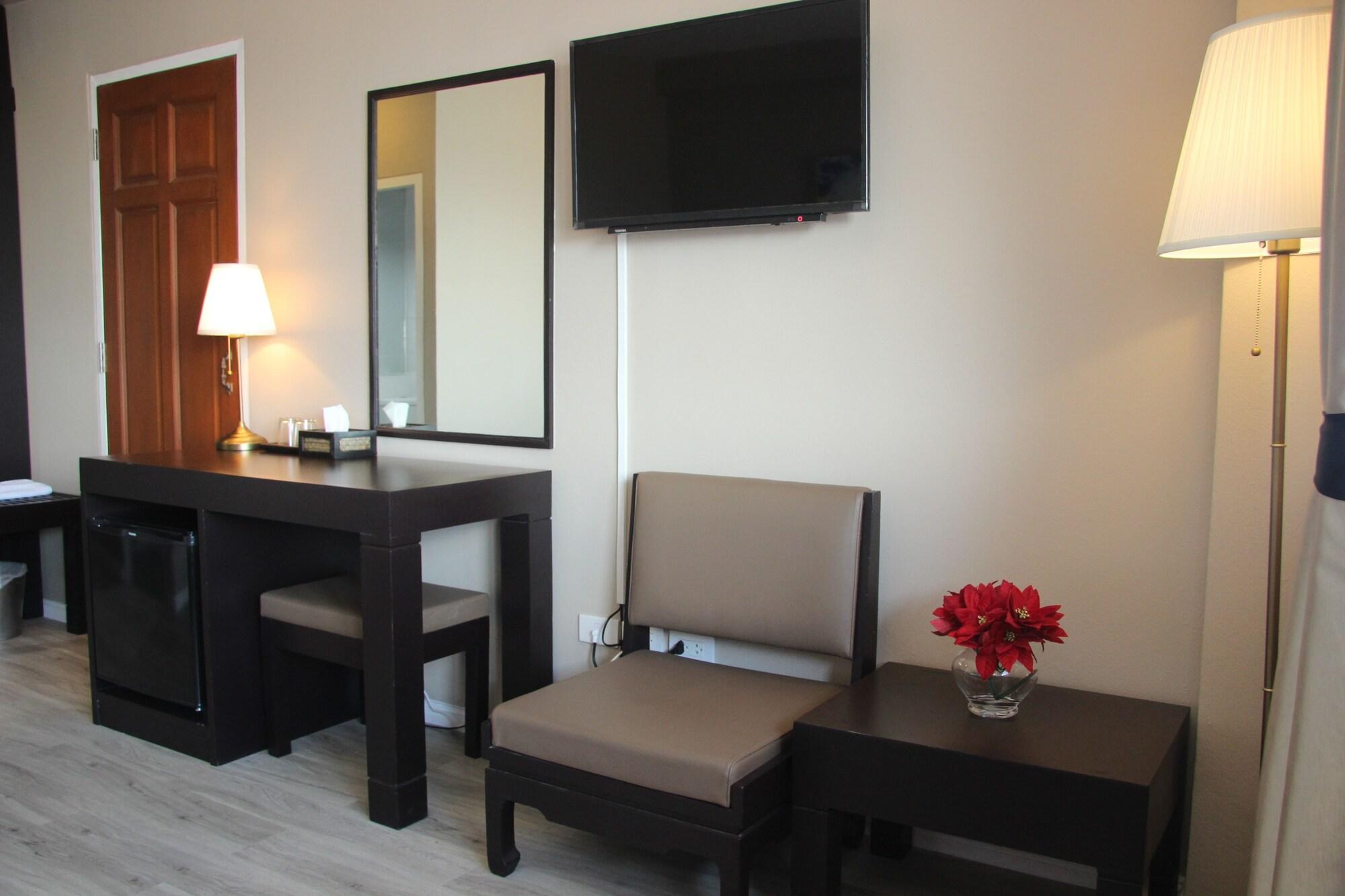 Taris Art Hotel Phrae Luaran gambar