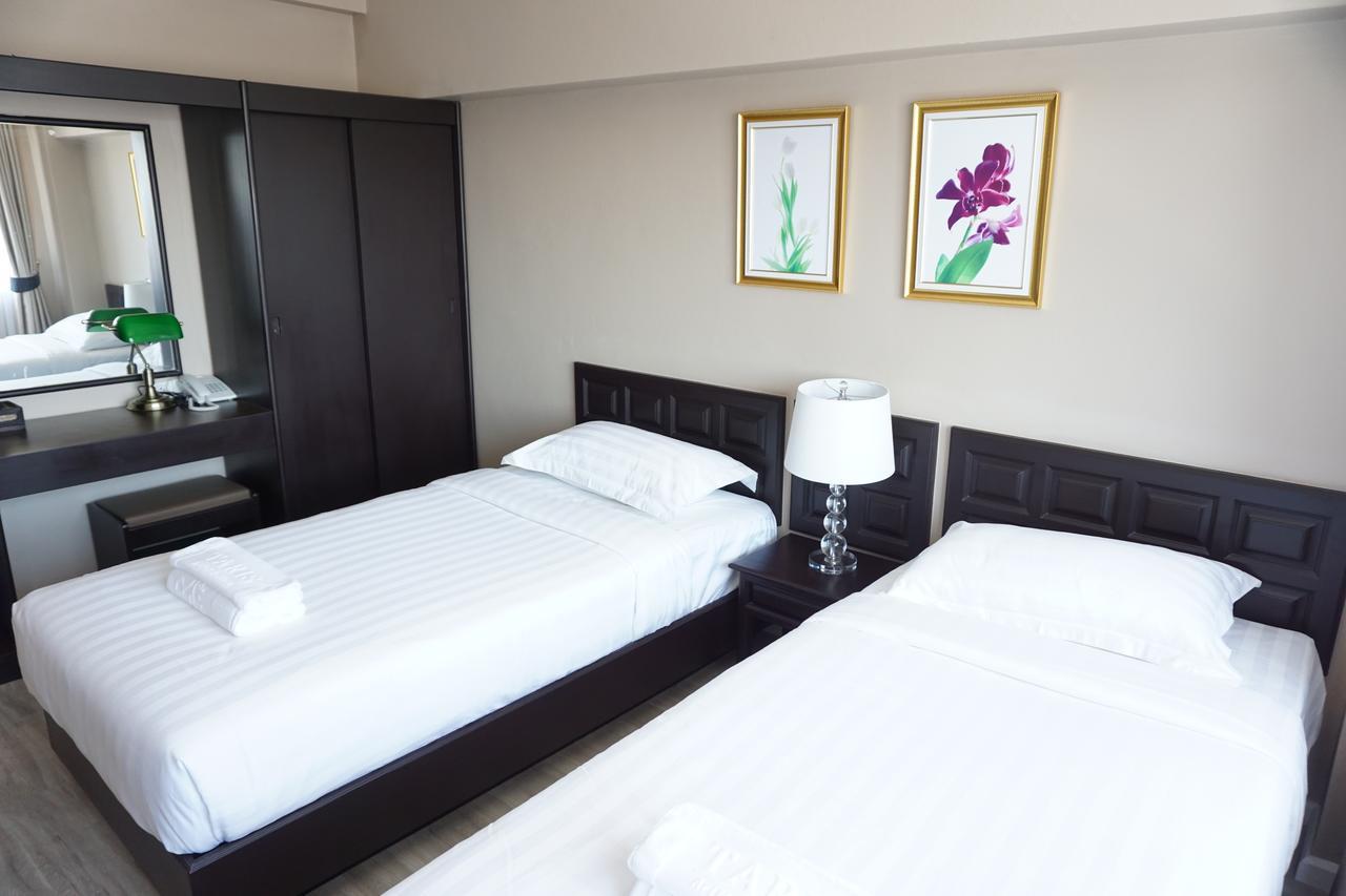 Taris Art Hotel Phrae Luaran gambar