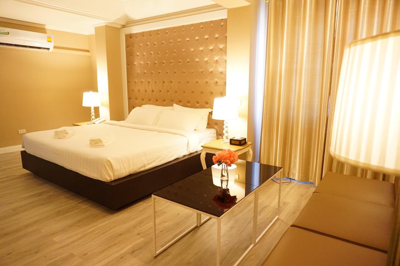 Taris Art Hotel Phrae Luaran gambar