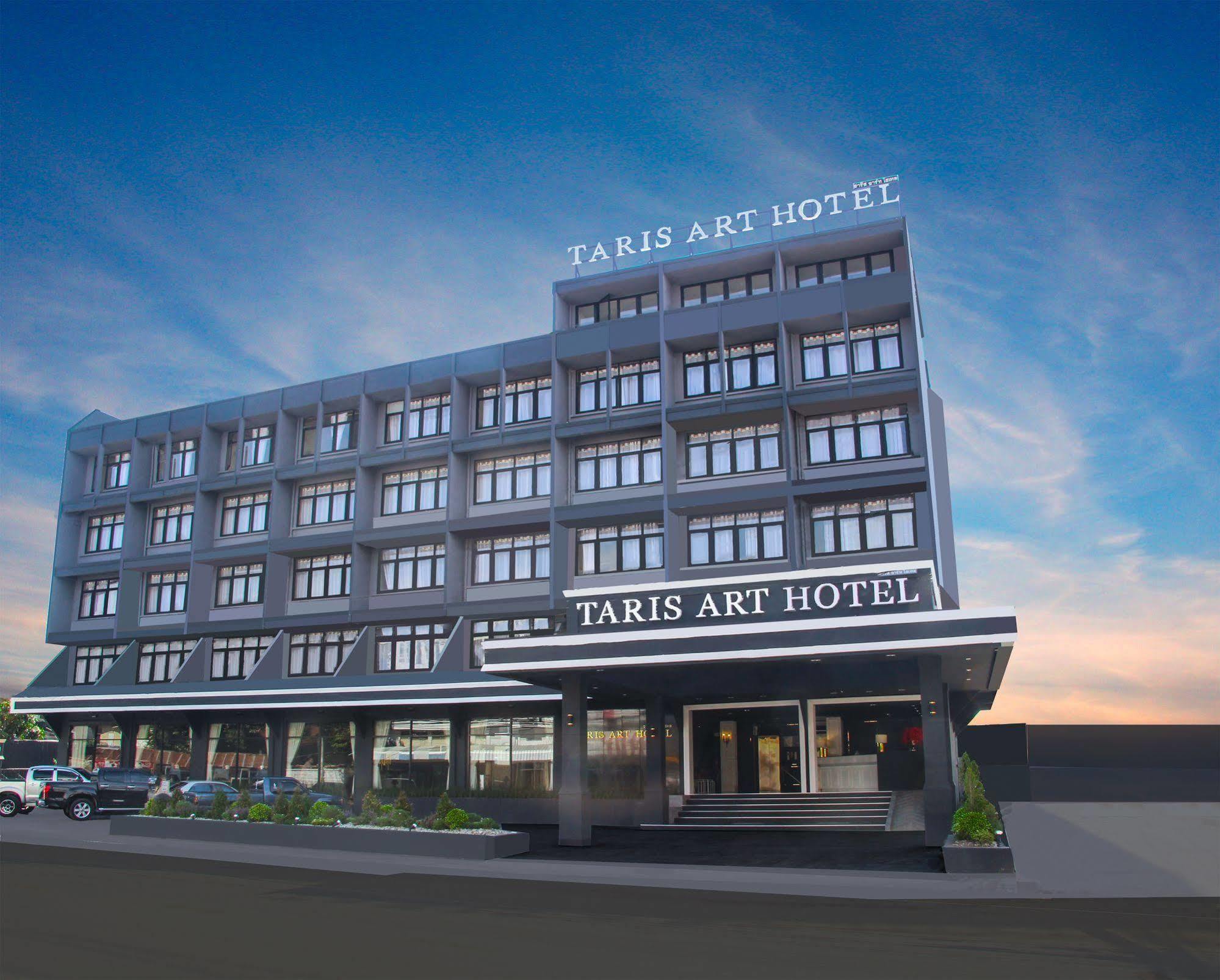 Taris Art Hotel Phrae Luaran gambar